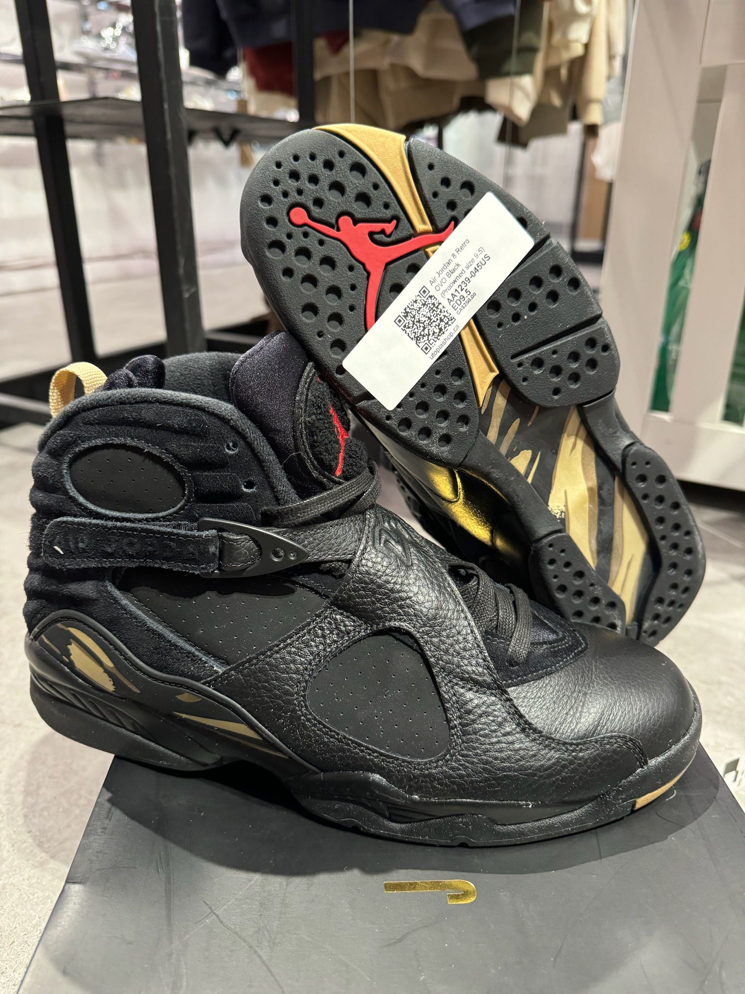 Air Jordan 8 Retro OVO Black, pre-owned, US Men's 9.5 – photo 2 of 7