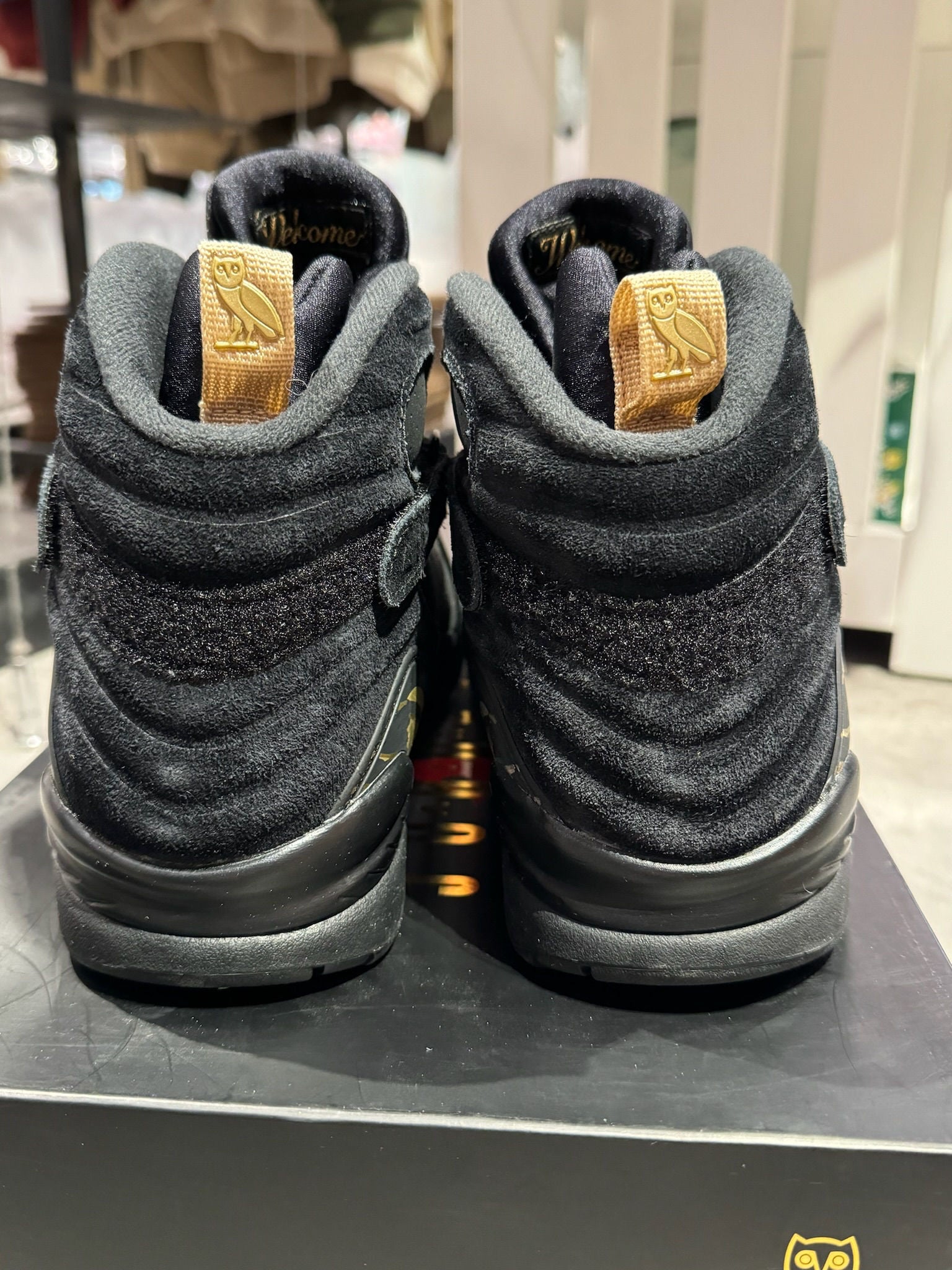 Air Jordan 8 Retro OVO Black, pre-owned, US Men's 9.5 – photo 6 of 7