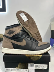 Jordan 1 Retro High OG Palomino - Pre-Owned Size 10.5