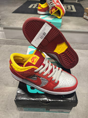 Nike SB Dunk Low PRM Rukus Crawfish - Pre-Owned Size 9.5