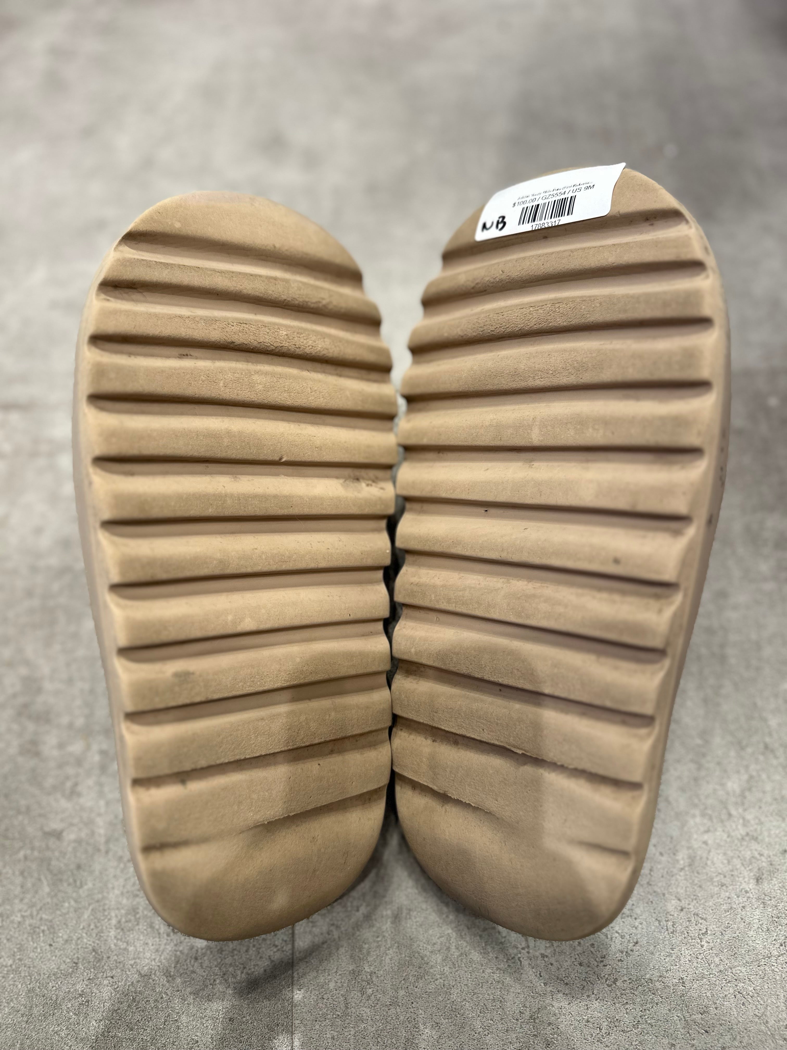 Adidas Yeezy Slide Pure (First Release) (Preowned Size 9)