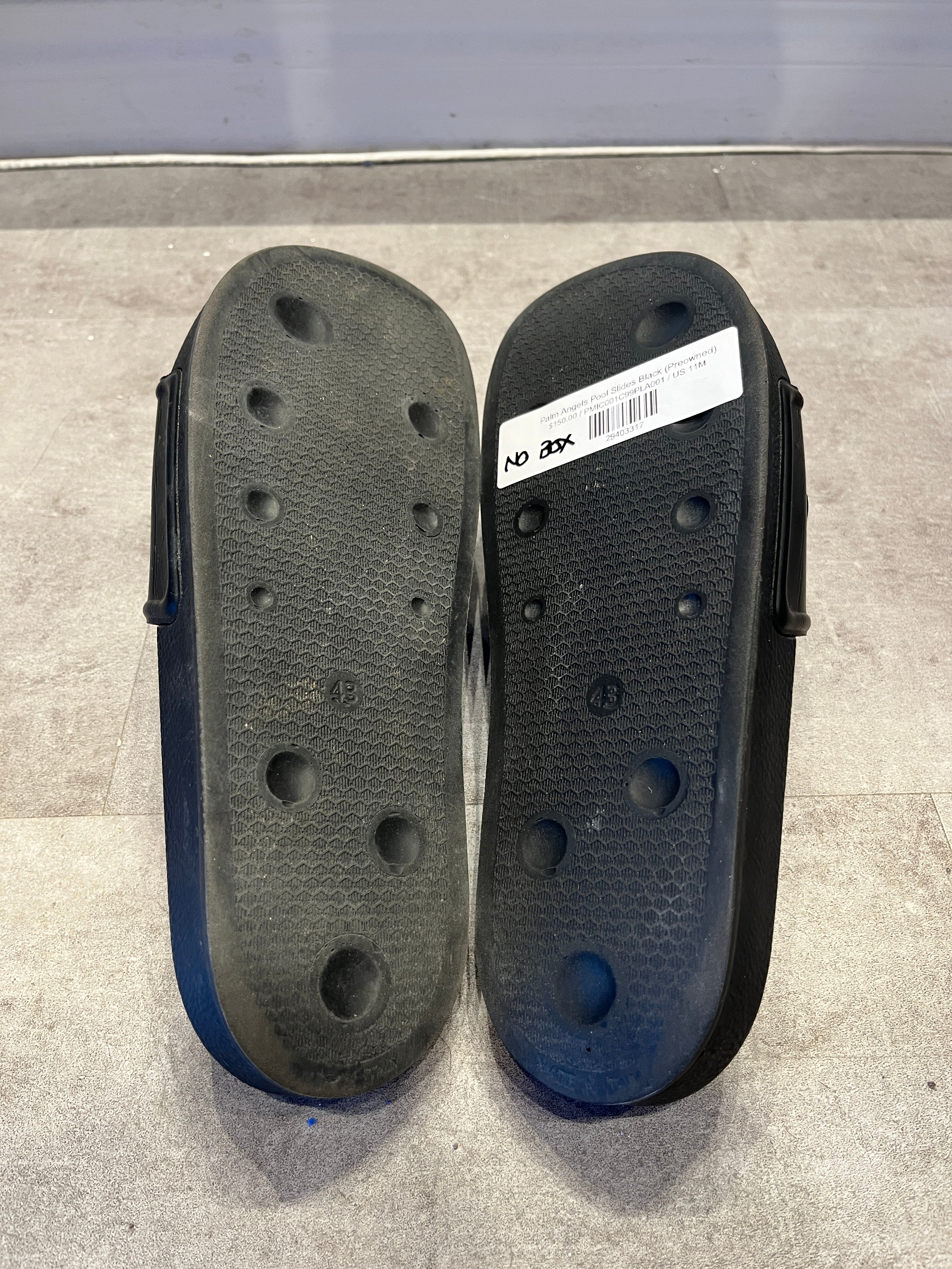 Palm Angels Pool Slides Black - Pre-Owned Size 10 (No original box)