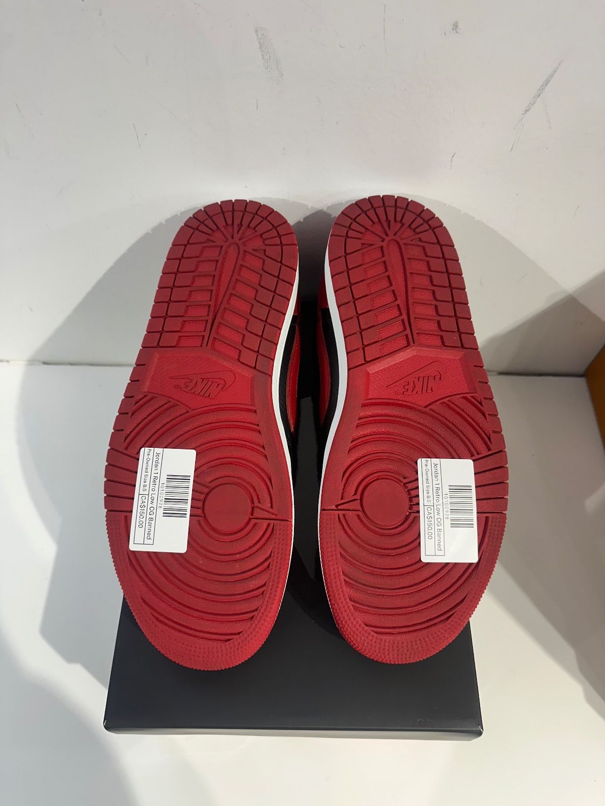 Jordan 1 Retro Low OG Banned - Worn Once Size 8.5