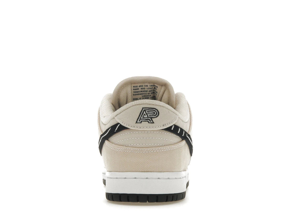 Nike SB Dunk Low Albino & Preto