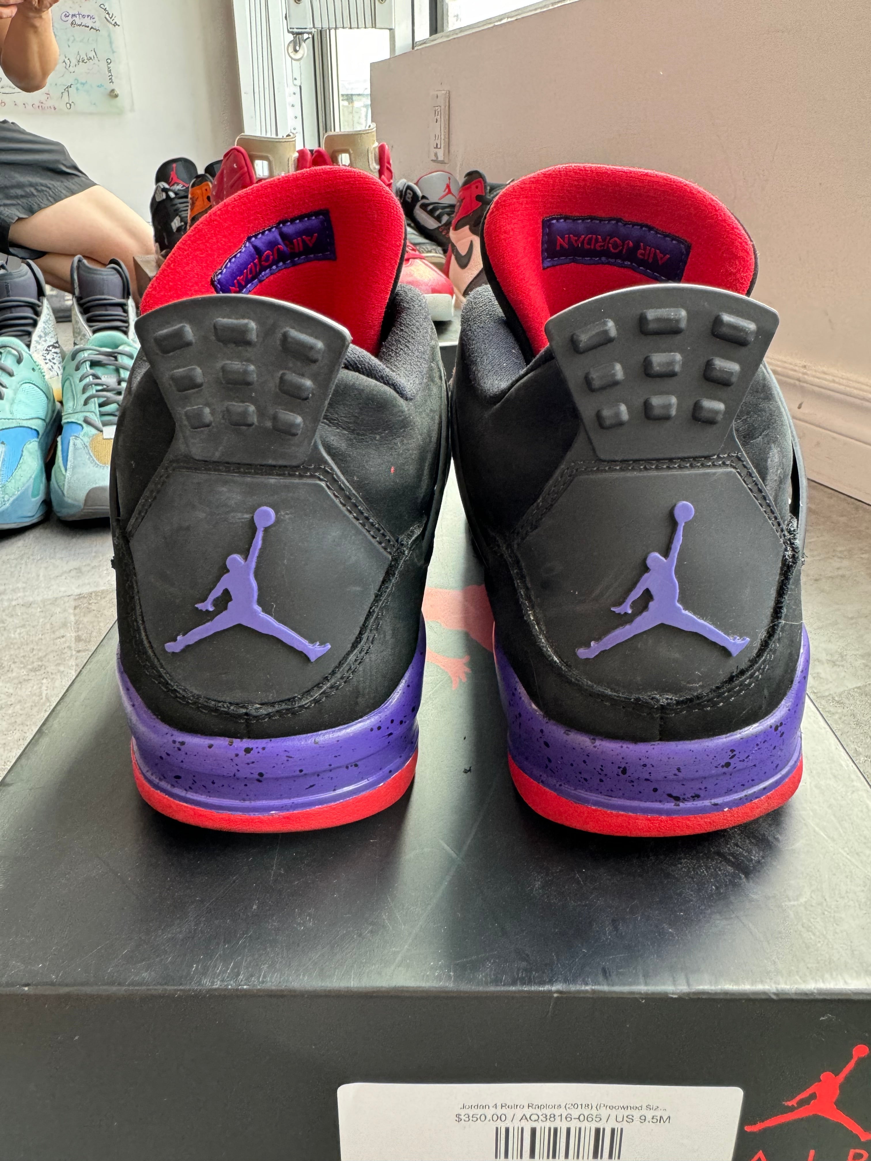 Jordan 4 Retro Raptors (2018) - Pre-Owned Size 9.5