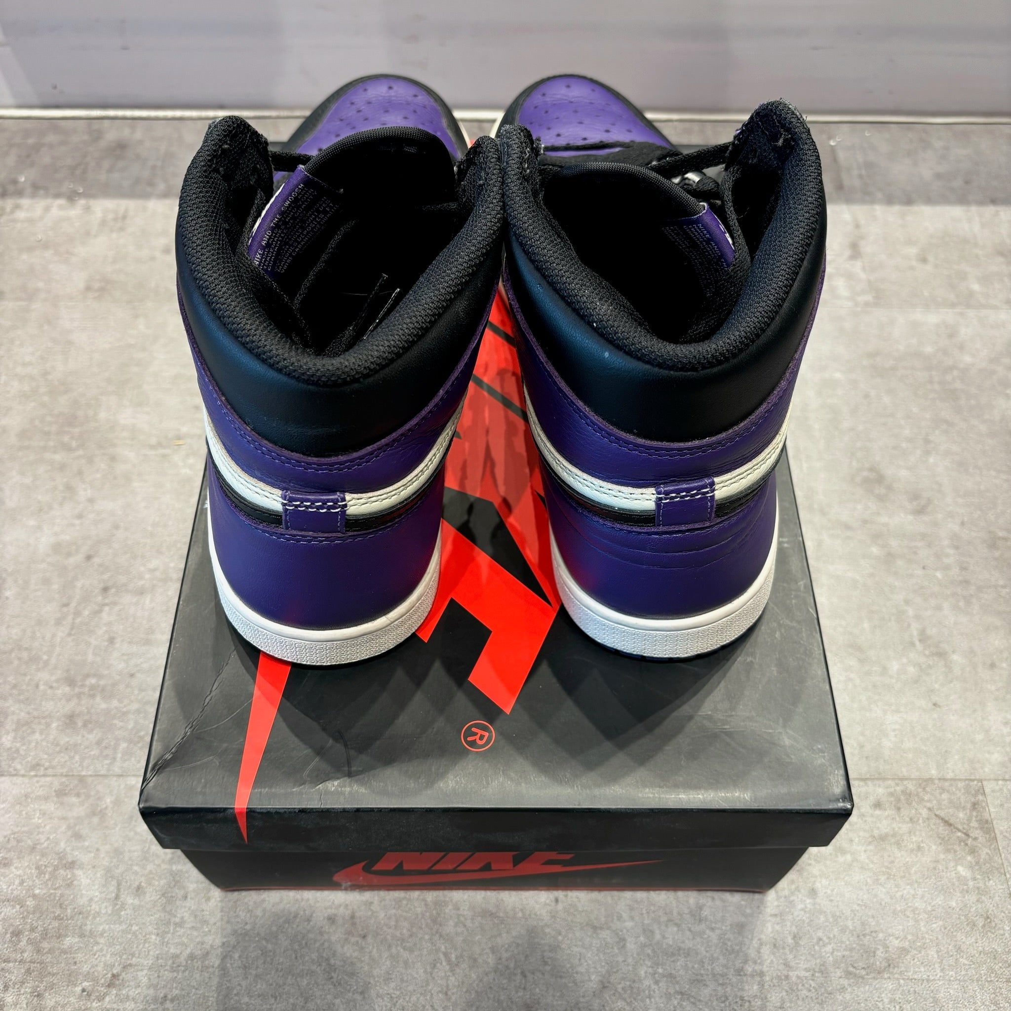 Jordan 1 Retro High Court Purple - Pre-Owned Size 11M