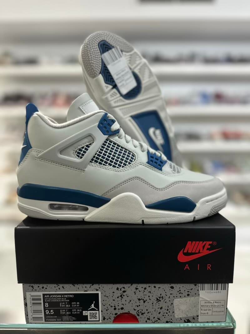 Jordan 4 Retro Military Blue (2024) - Tried On Size 8