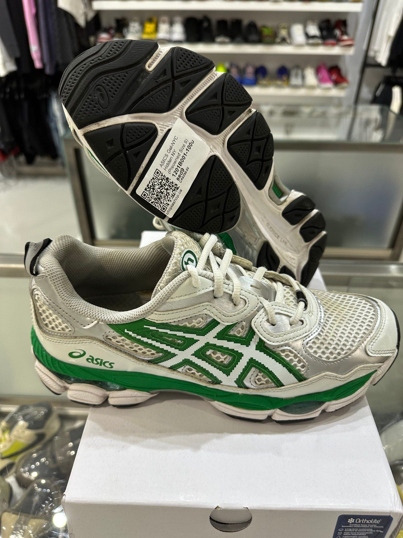 ASICS Gel-NYC Hidden NY (Preowned Size 9) - Pre-Owned