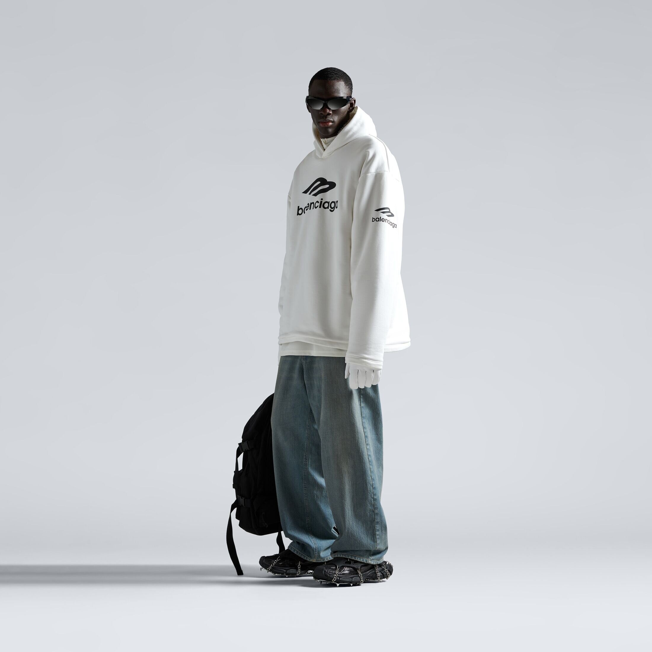 Balenciaga Skiwear - 3B Sports Icon Water Repellant Hoodie Heavy Fleece White, brand new, size S – photo 3 of 4