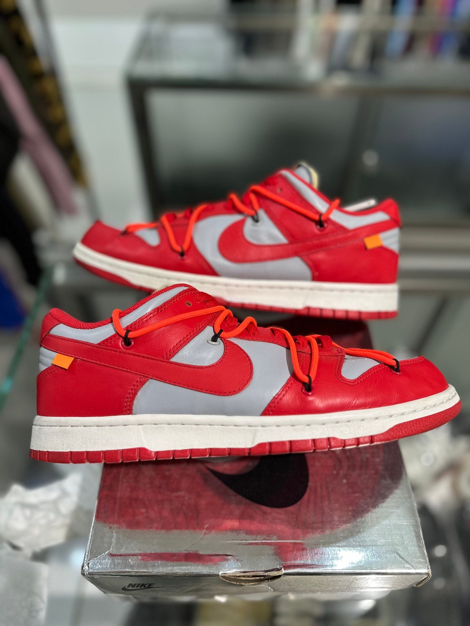 Nike Dunk Low Off-White University Red - Pre-Owned Size 10