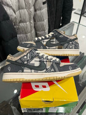 Nike SB Dunk Low Travis Scott - Pre-Owned Size 9