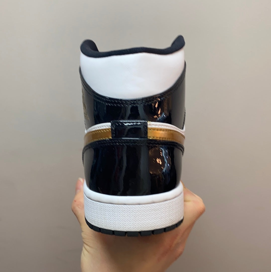 Jordan 1 Mid Patent Black White Gold (Preowned)