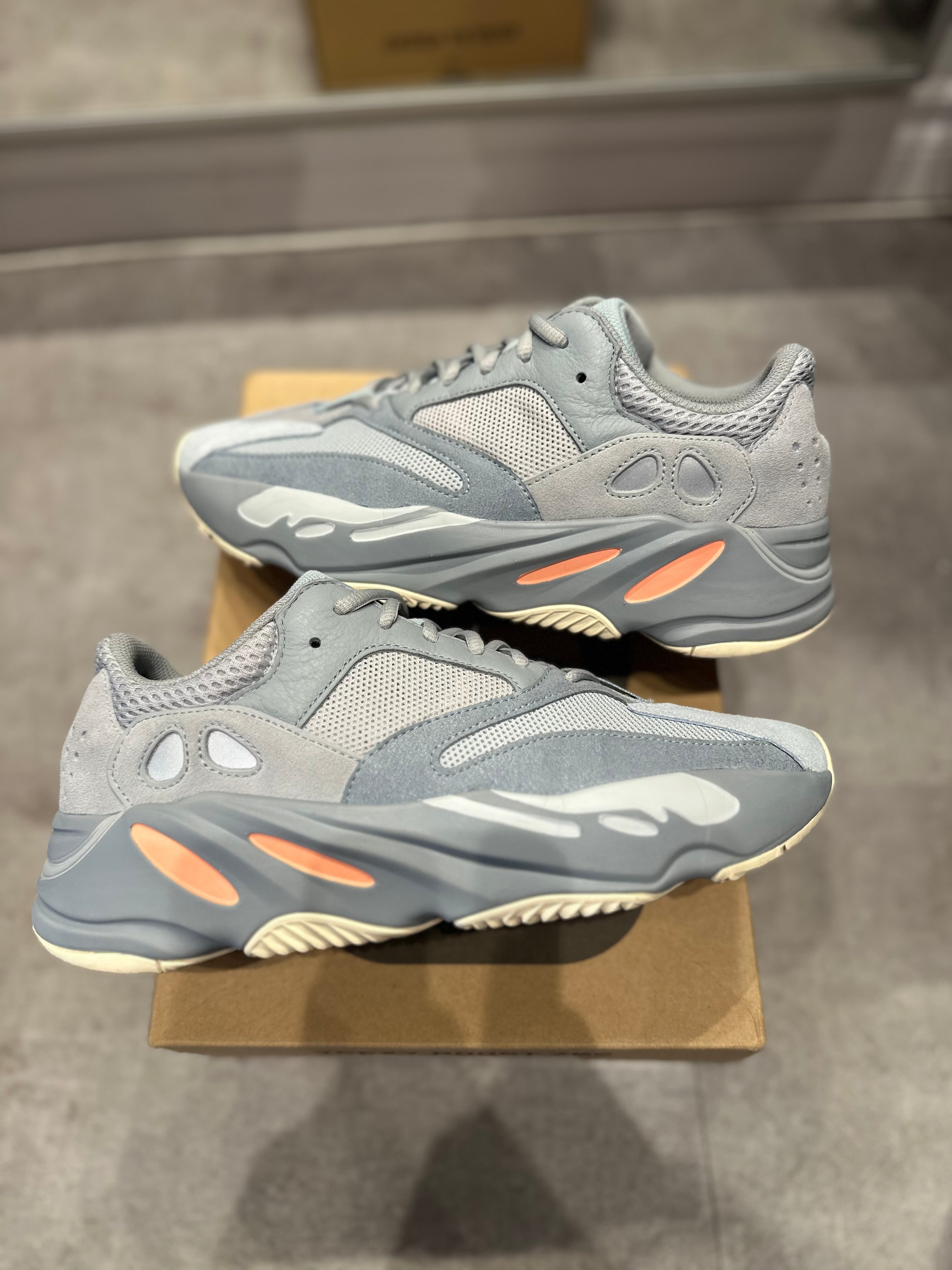 Adidas Yeezy Boost 700 Inertia - Pre-Owned Size 9