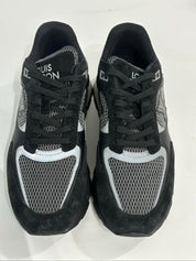 Louis Vuitton LV Runaway Sneaker Black Mesh - Pre-Owned Size 10.5 (No original box)