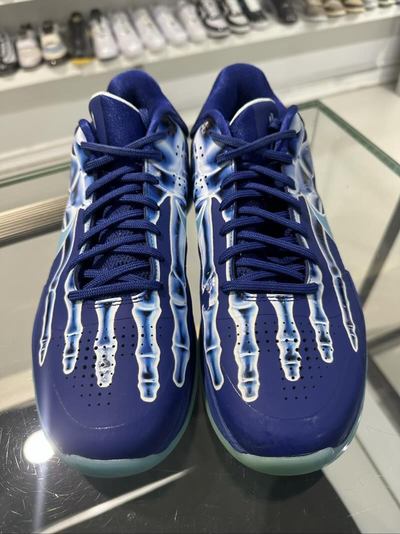 Nike Kobe 5 Protro X-Ray - Pre-Owned Size 9.5 (No original box)