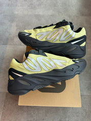 adidas Yeezy Boost 700 MNVN Resin - Pre-Owned Size 10