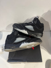 Jordan 5 Retro OG Black Metallic Reimagined - Lightly Pre-Owned Size 11