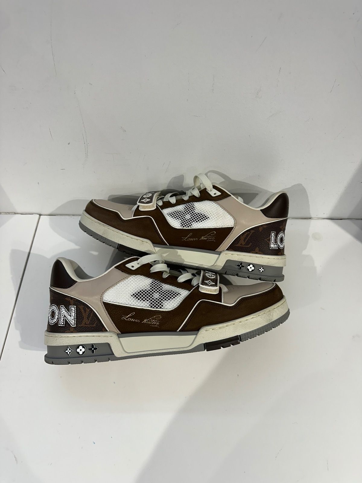 Louis Vuitton LV Trainer Moka Brown Monogram Flower - Pre-Owned Size 11 (No original box)