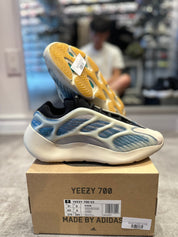 Adidas Yeezy Boost 700 V3 Kyanite - Pre-Owned Size 9.5