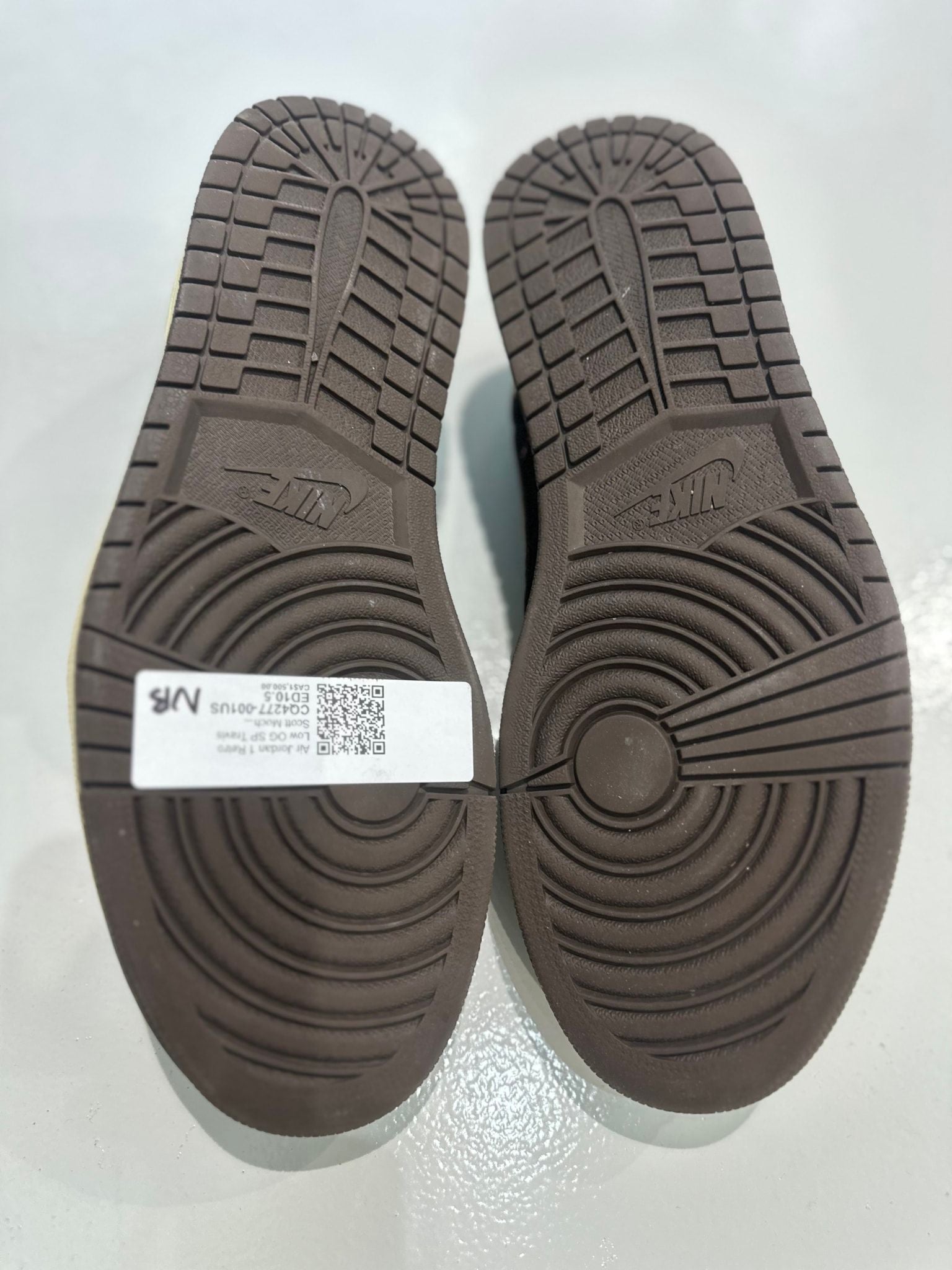 Air Jordan 1 Retro Low OG SP Travis Scott Mocha - Pre-Owned Size 10.5 (No original box)