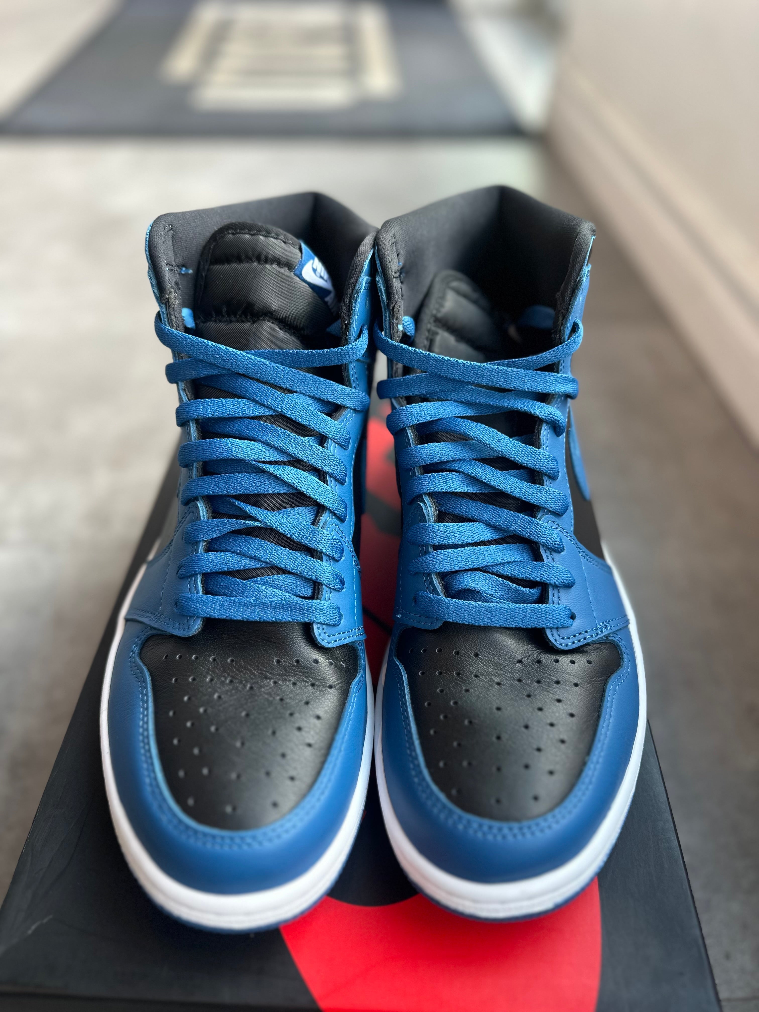 Jordan 1 Retro High Dark Marina Blue (Preowned Size 10.5)