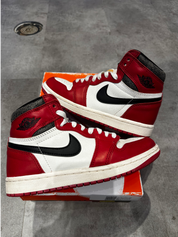 Jordan 1 Retro High OG "Lost & Found" (Preowned Size 4M)