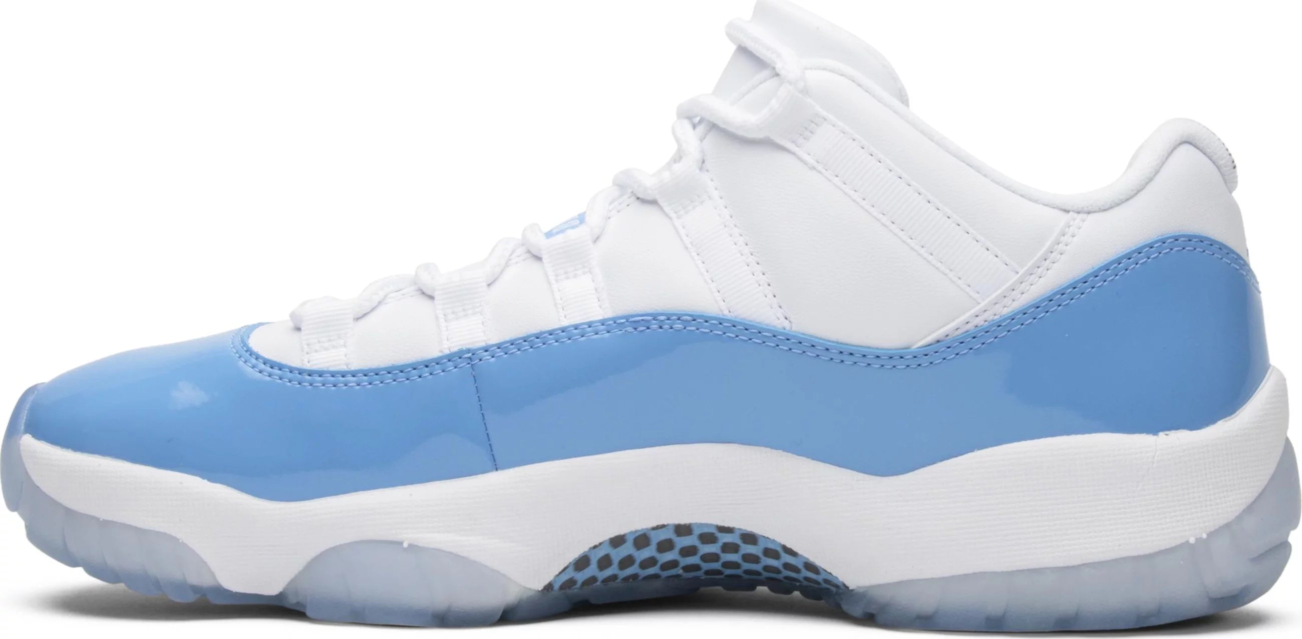 Jordan 11 Retro Low University Blue