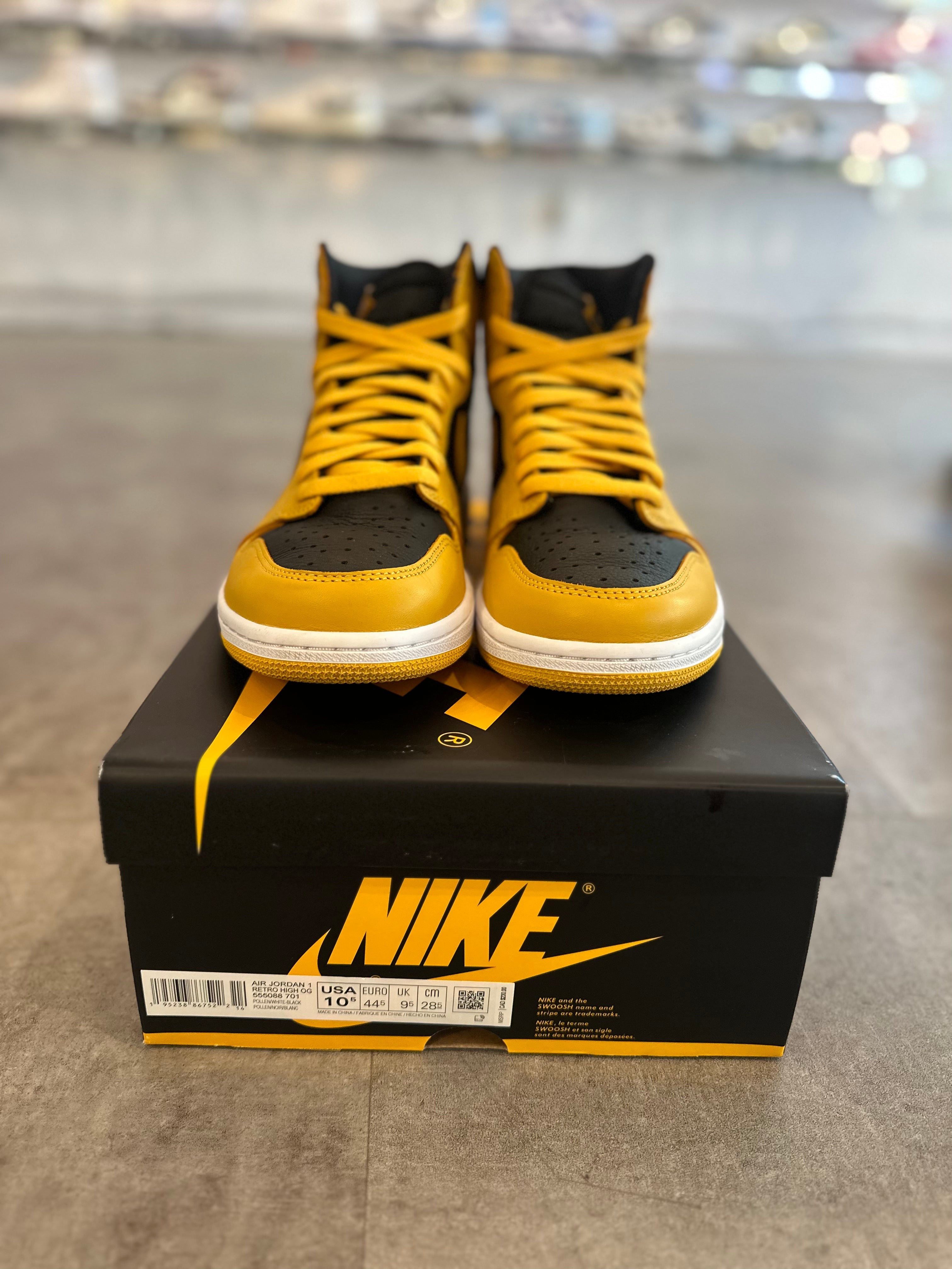 Jordan 1 Retro High OG Pollen (Preowned Size 10.5 9/10)