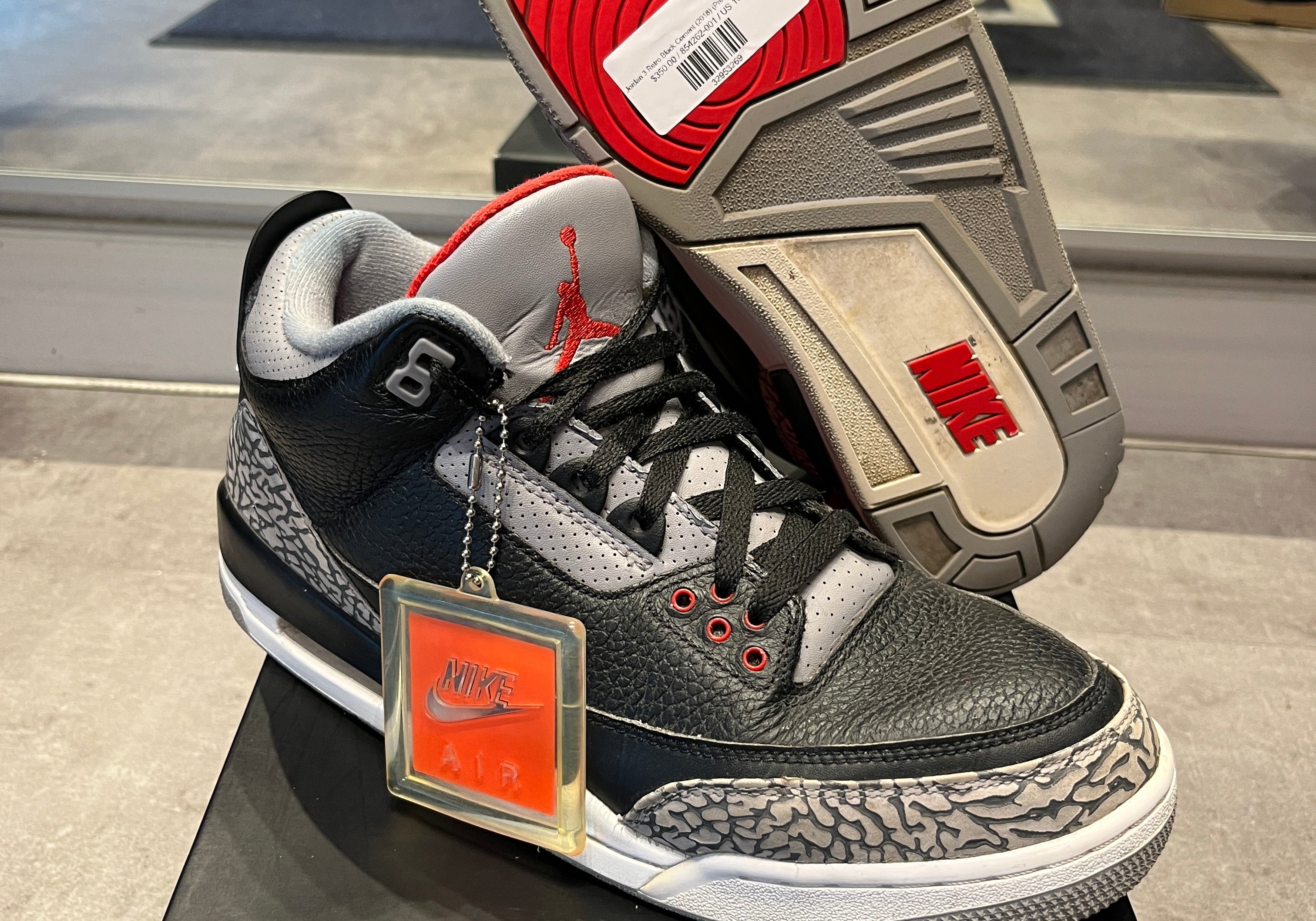 Jordan 3 Retro Black Cement (2018) (Preowned Size 10)