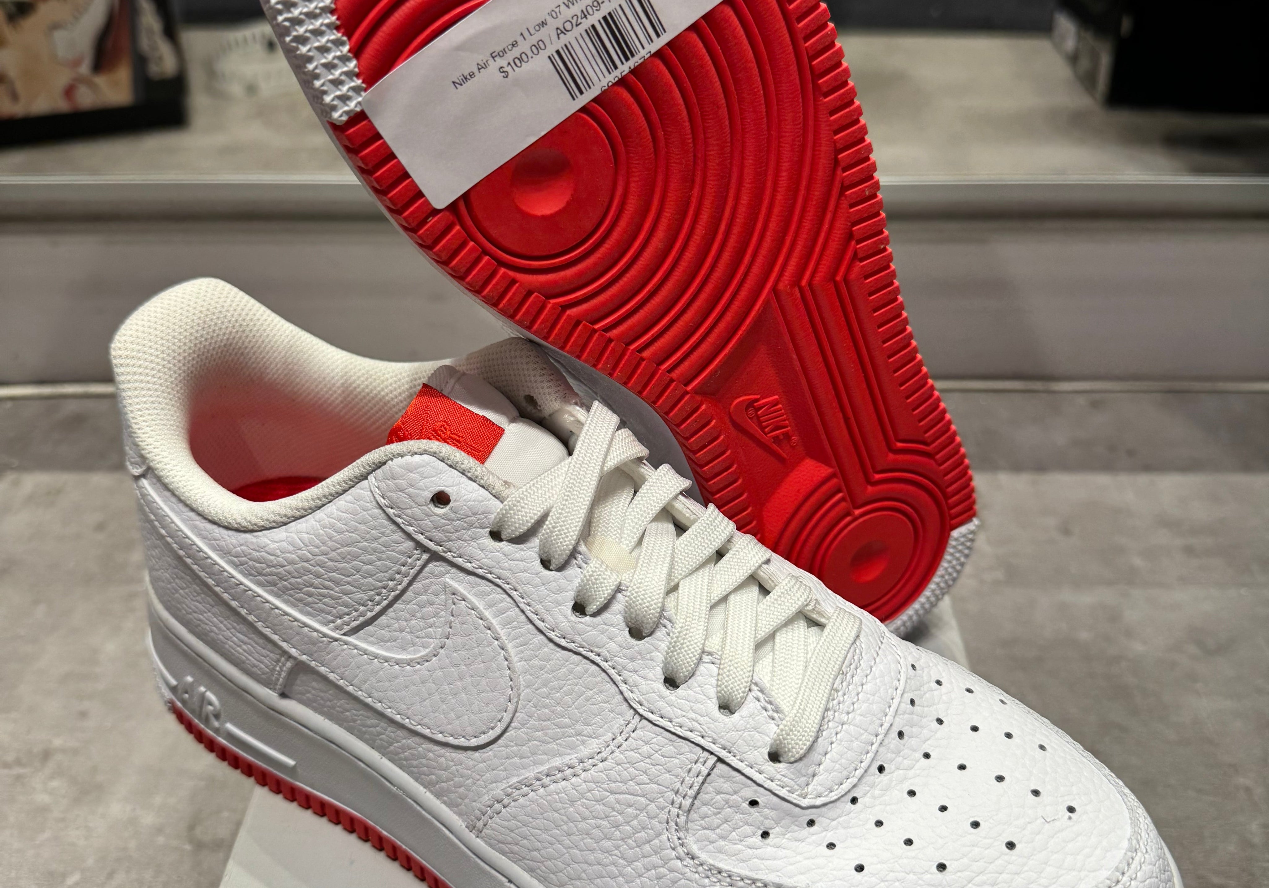 Nike Air Force 1 Low '07 White Habanero Red (Preowned)