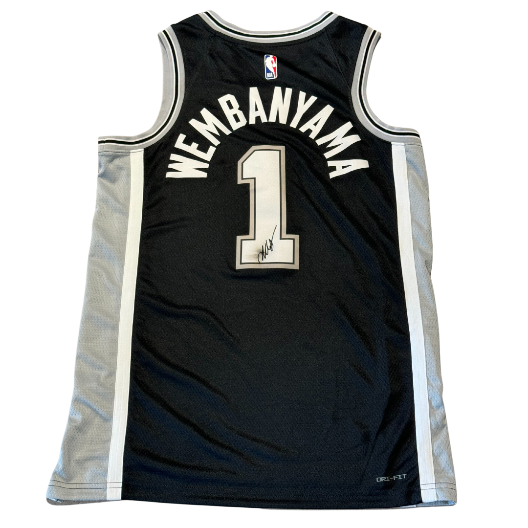 Nike Victor Wembanyama Black San Antonio Spurs Blur Signature Swingman Jersey