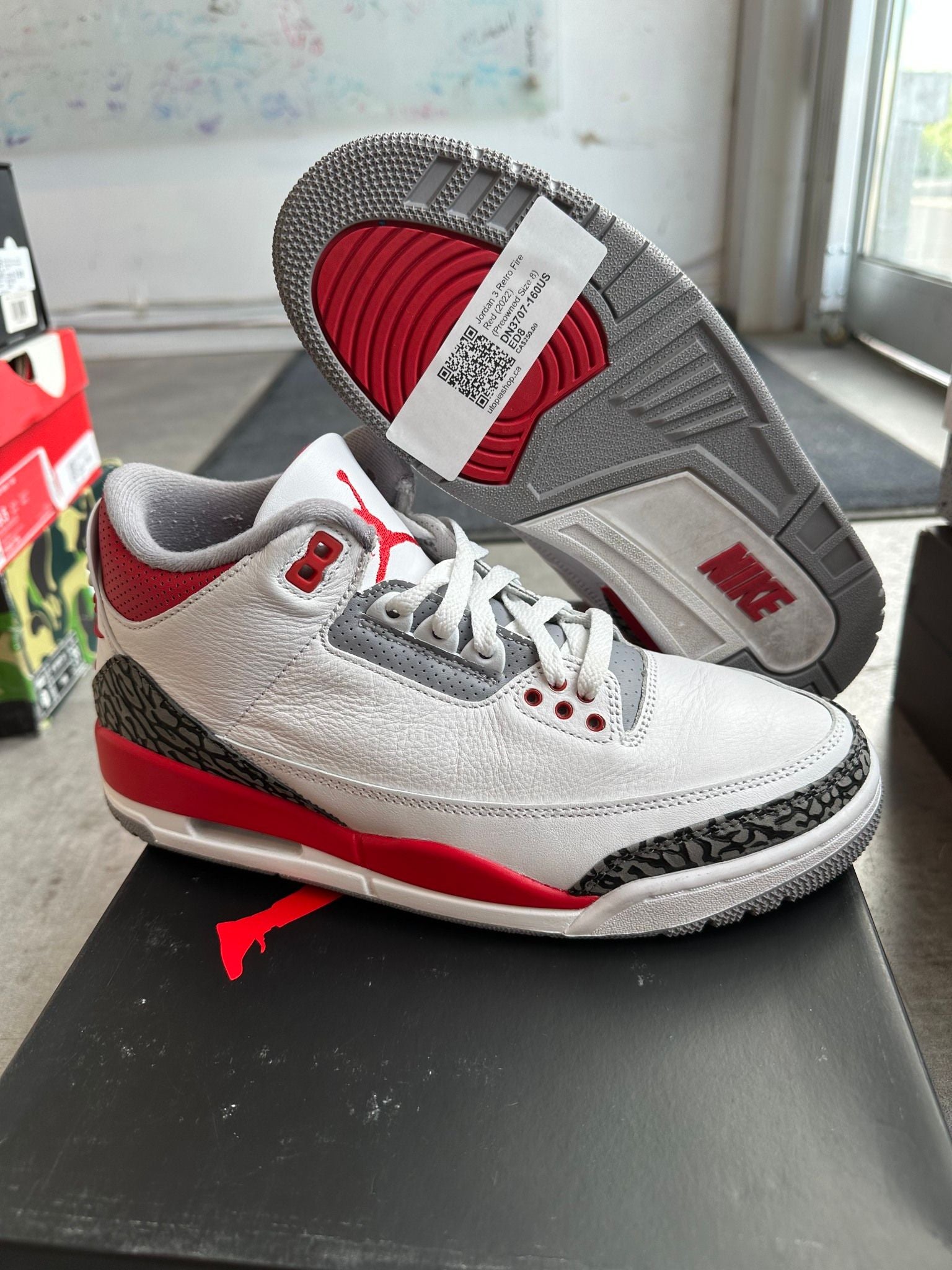 Jordan 3 Retro Fire Red (2022) - Pre-Owned Size 8