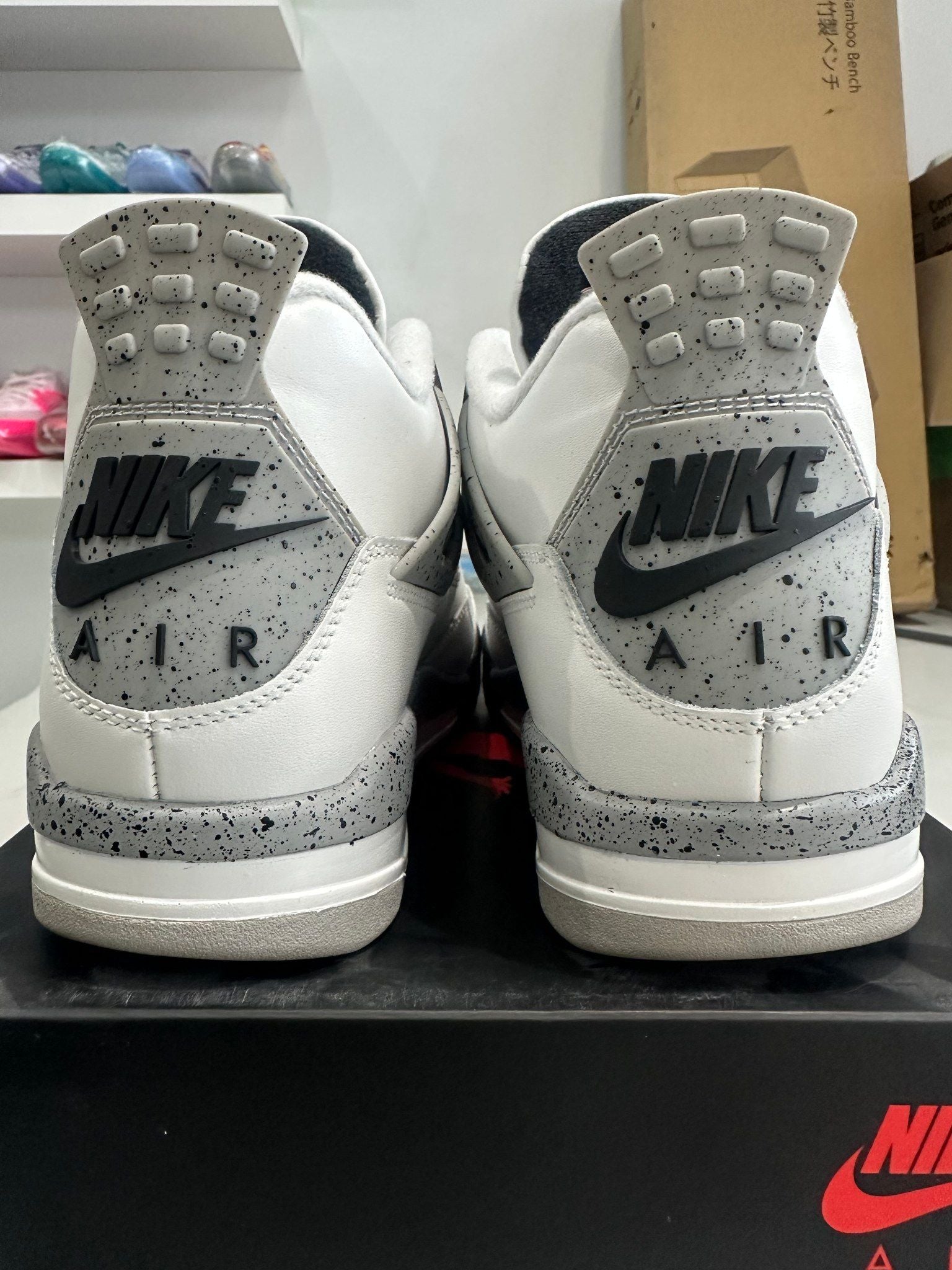 Jordan 4 Retro White Cement (2025) - Pre-Owned Size 9