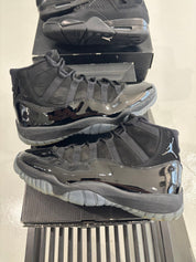 Jordan 11 Retro Cap And Gown (Preowned Size 8.5) - Pre-Owned