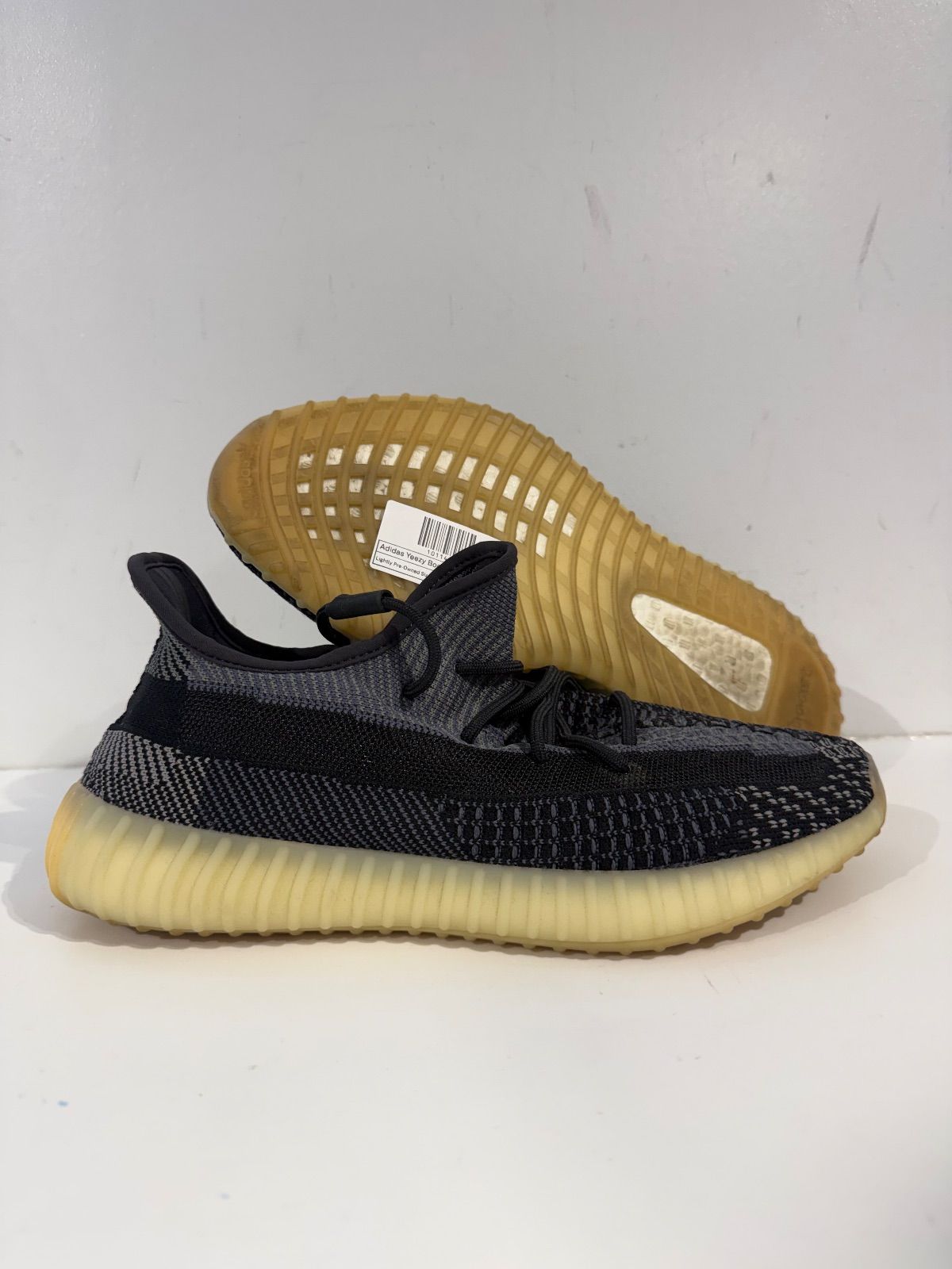 Adidas Yeezy Boost 350 V2 Carbon - Lightly Pre-Owned Size 11