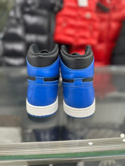 Jordan 1 Retro High Royal (2017) - Pre-Owned Size 8 (No original box)