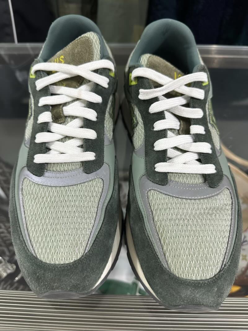 Louis Vuitton LV Runaway Sneaker Green Mesh - Pre-Owned Size 10 (No original box)