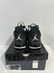 Jordan 4 Retro Fear (2024) - Pre-Owned Size 9