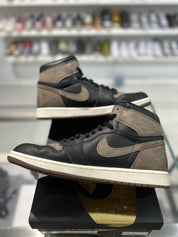 Jordan 1 Retro High OG Palomino - Pre-Owned Size 11.5