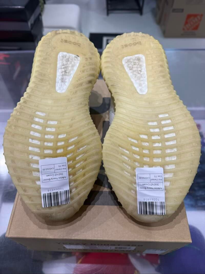 Adidas Yeezy Boost 350 V2 Cream - Pre-Owned Size 7.5