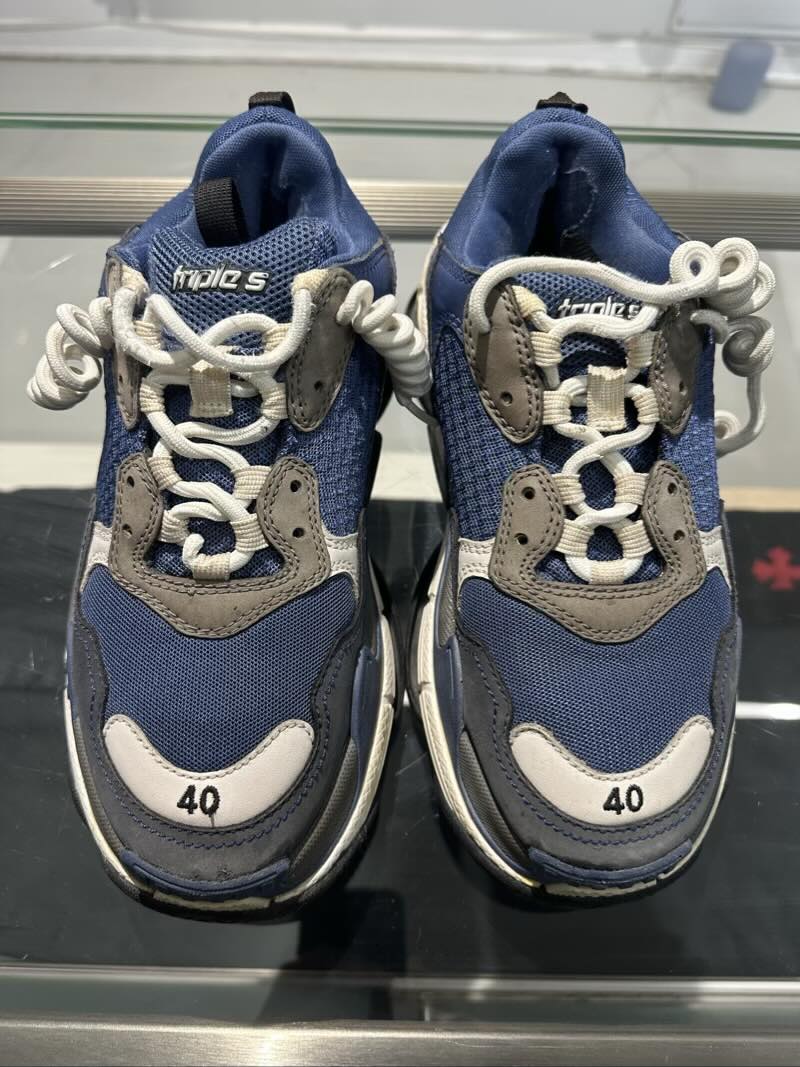 Balenciaga Triple S Navy - Pre-Owned Size 40/ US 8