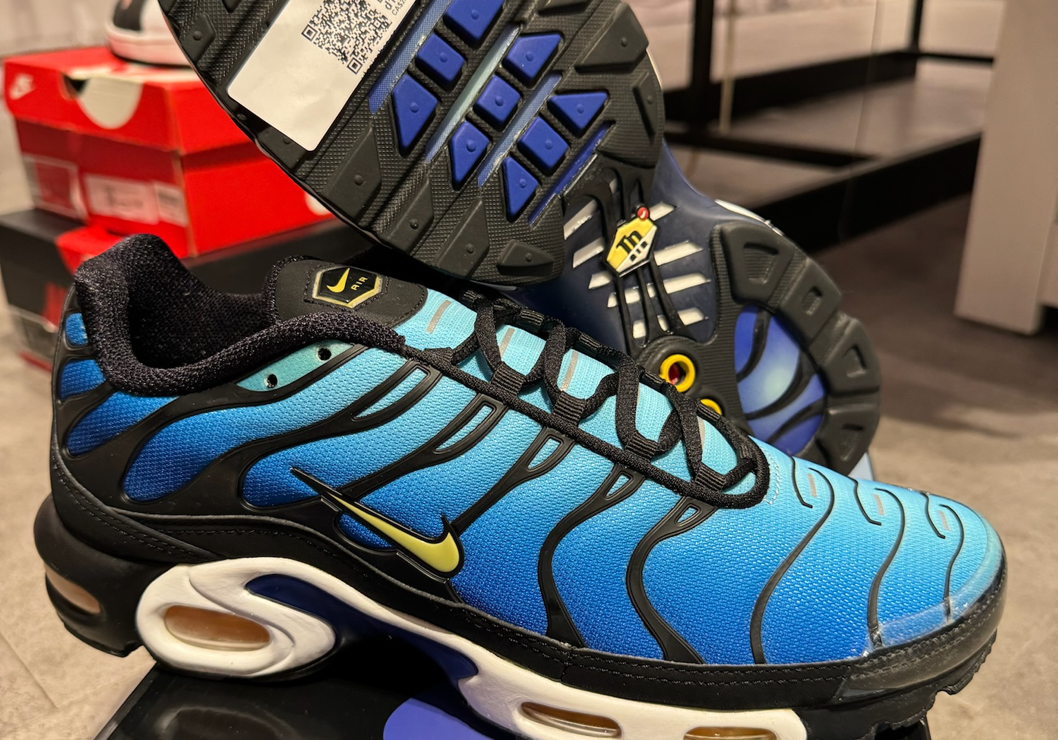 Nike Air Max Plus OG Hyper Blue (2018) (Preowned)