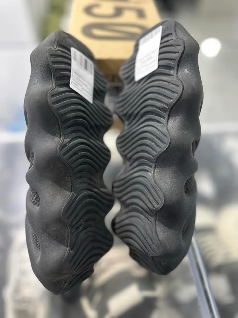 adidas Yeezy 450 Dark Slate - Pre-Owned Size 8