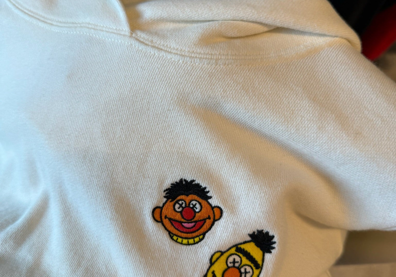 Kaws X Uniqlo X Sesame Street Bert & Ernie Heads Hoodie Natural (Preowned)