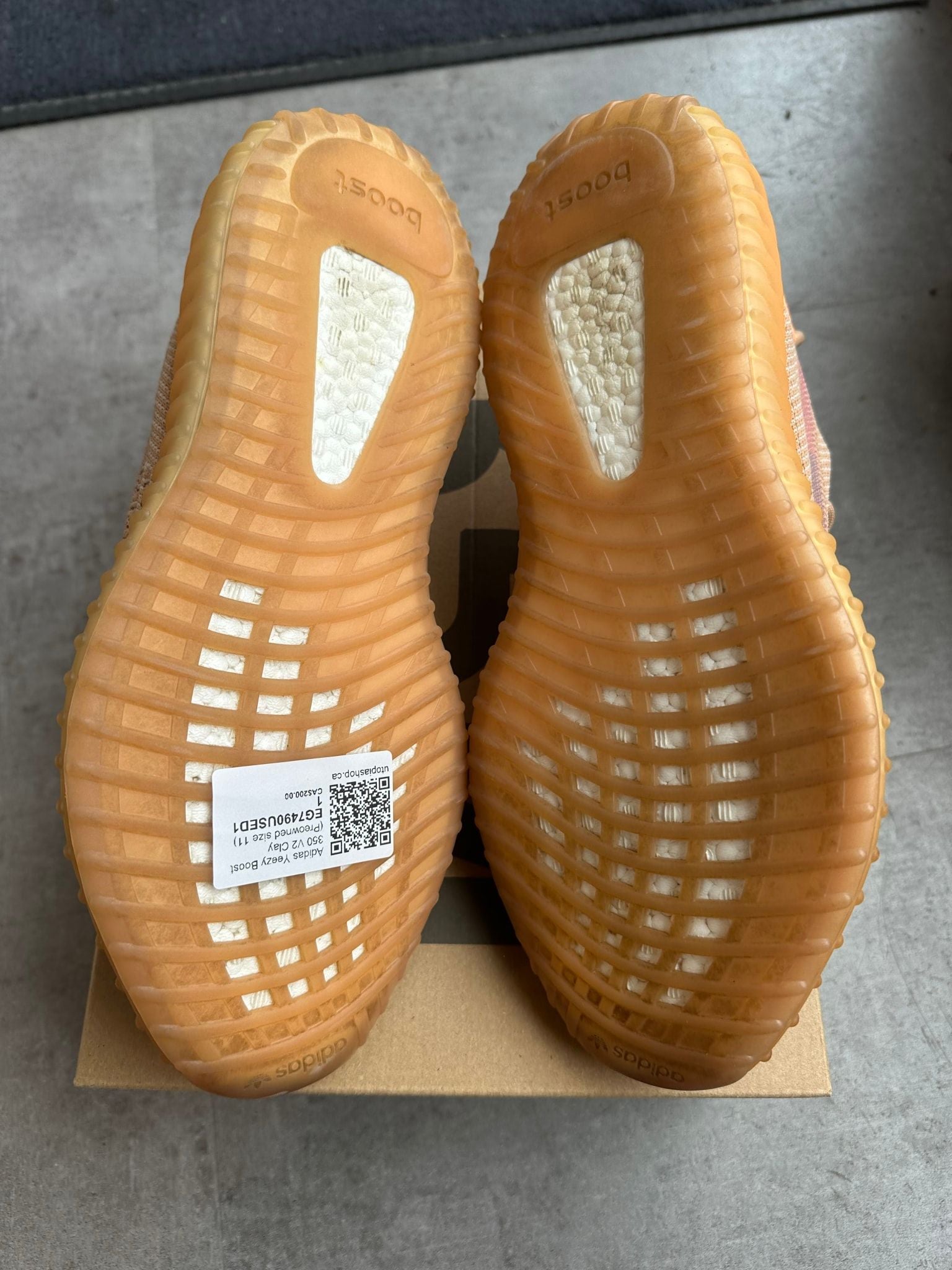Adidas Yeezy Boost 350 V2 Clay - Pre-Owned Size 11