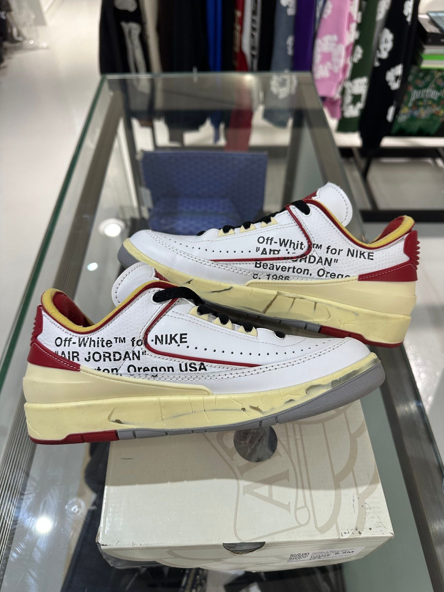 Jordan 2 Retro Low SP Off-White White Red - Pre-Owned Size 5.5