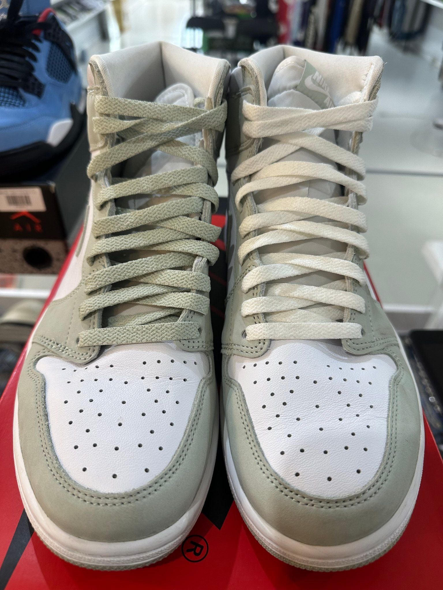 Jordan 1 Retro High OG Seafoam (Women's) - Pre-Owned Size 10.5M/12W