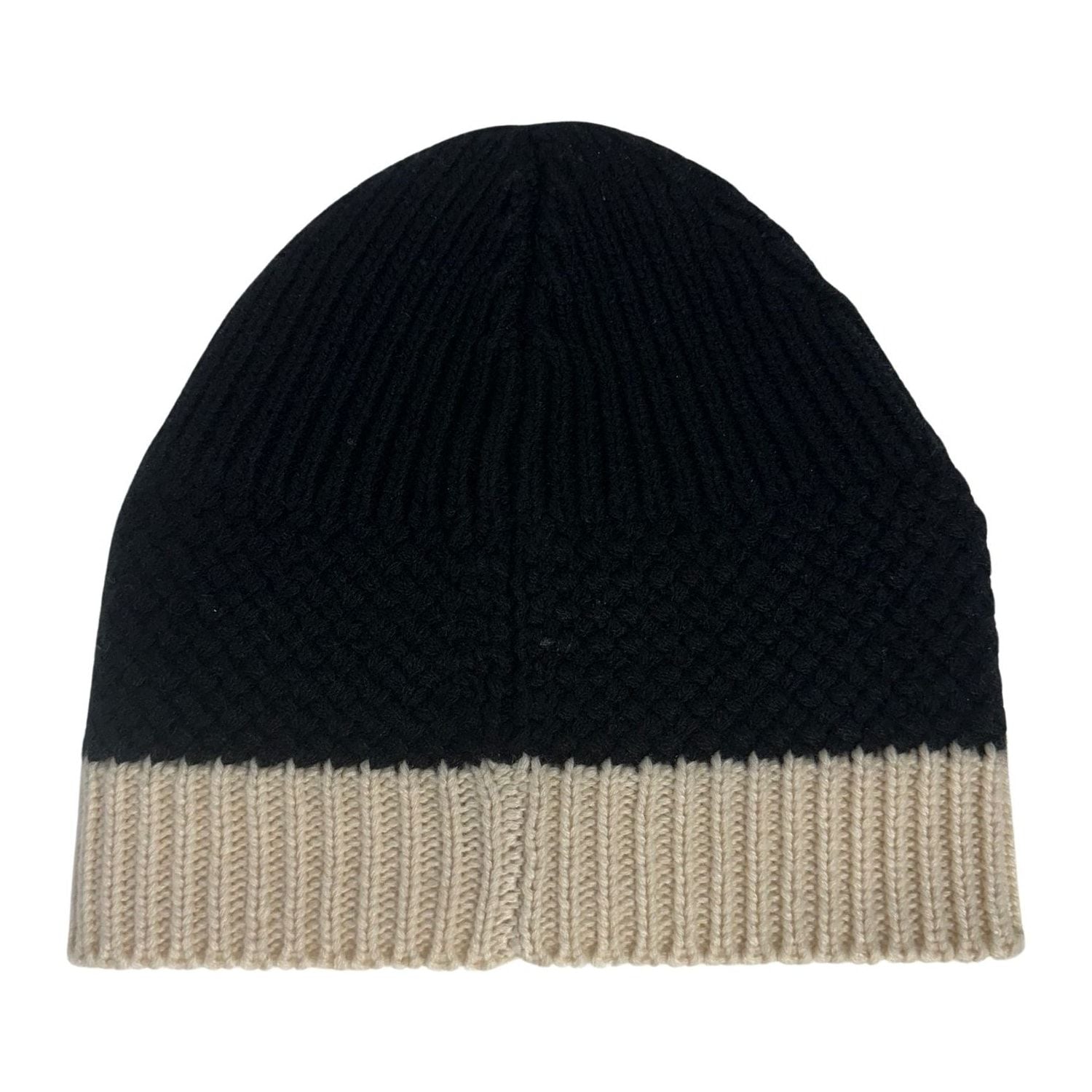 Chanel 26K CC Logo Cashmere & Wool Beanie, brand new – photo 2 of 2