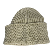 Chanel Knit CC Logo Cashmere Hope Beanie White/Black, brand new – photo 2 of 2