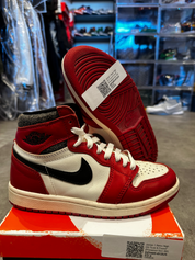 Jordan 1 Retro High OG "Lost & Found" (Preowned Size 4M)